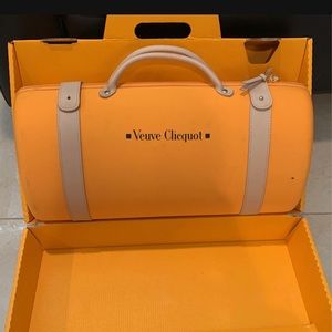 Veuve Clicquot Traveller